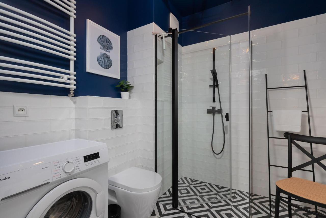 Stylish Atol Apartment With Free Parking In The Heart Of Gdansk By Noclegi Renters Exterior photo